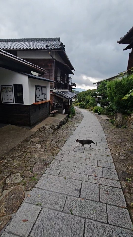 Magome: Traditional Japanese Village on Nakasendo Trail