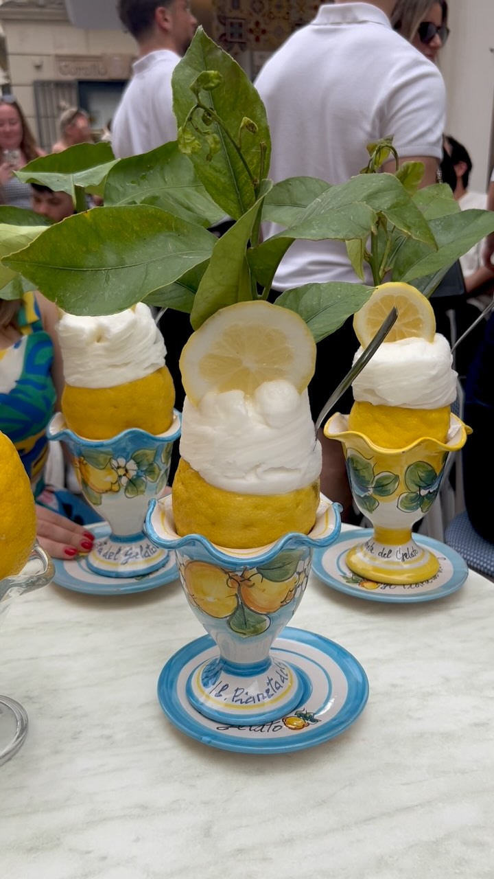 2 Dessert spots in Campania