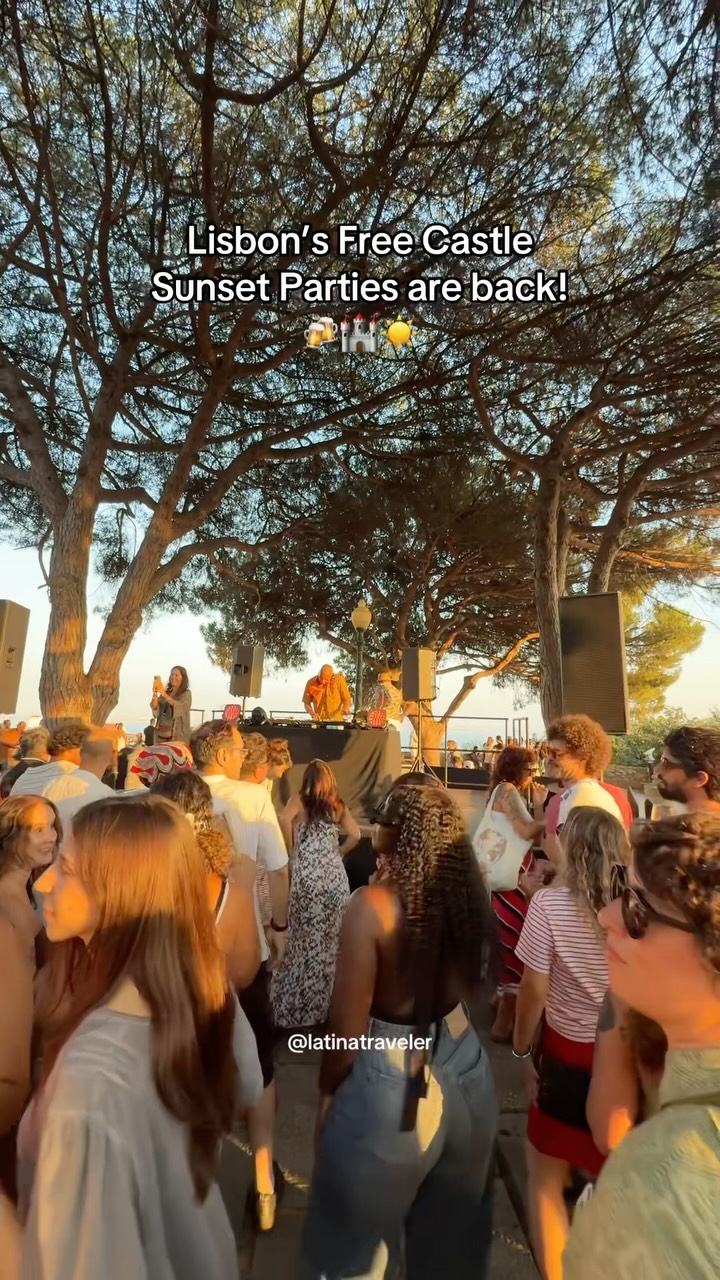 Lisbon Castle Hosts Free Sunset Concerts