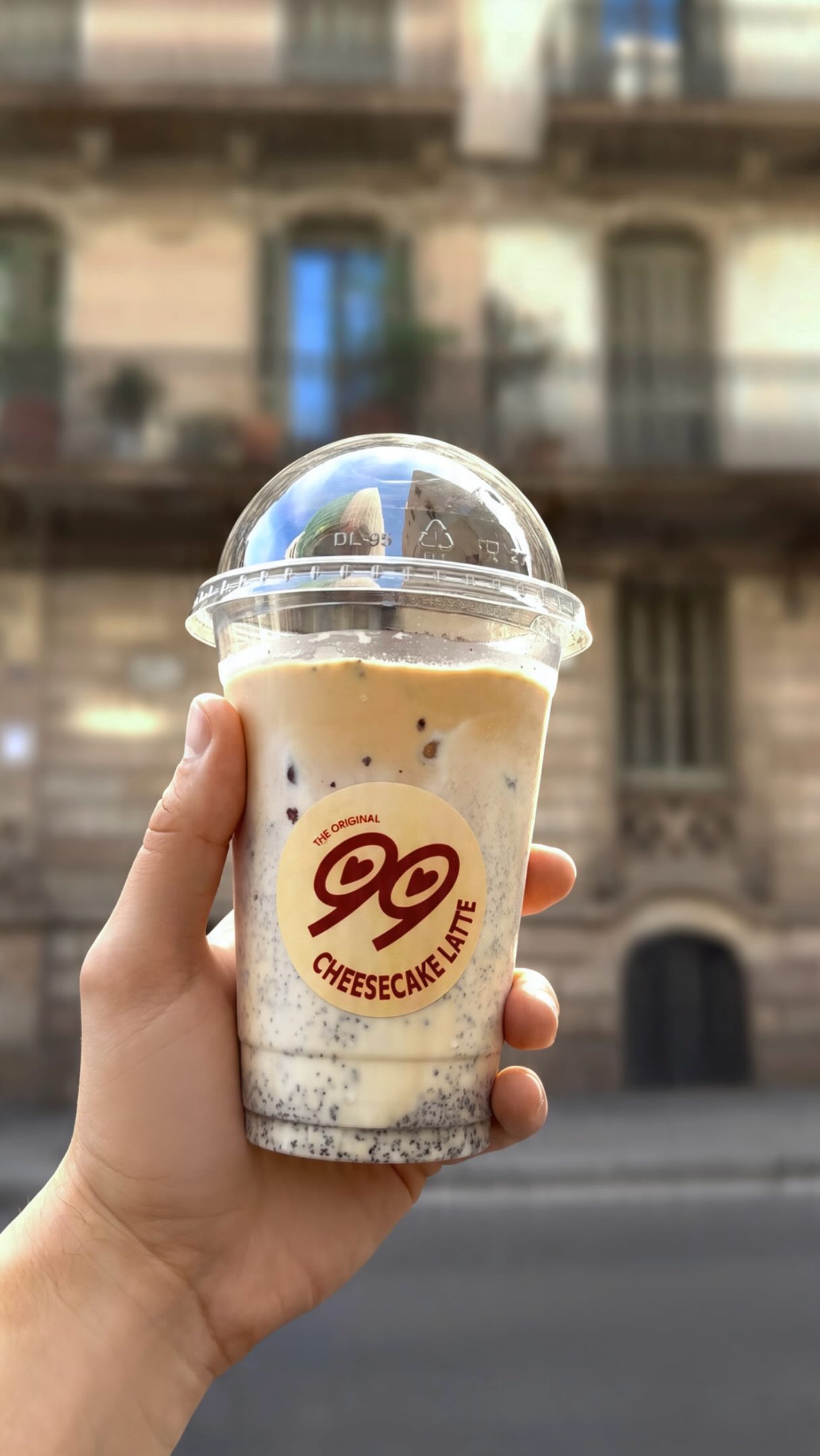 Cheesecake Latte Comes to Barcelona