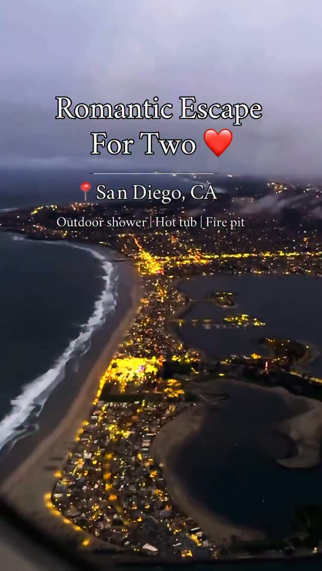 Beachfront Hotel Offers Romantic Getaway Amenities