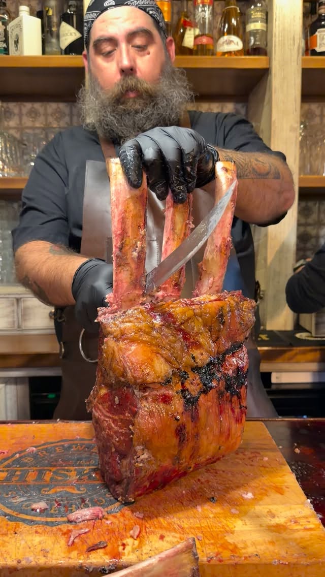 Italian Smokehouse and Royal Palace Adventures