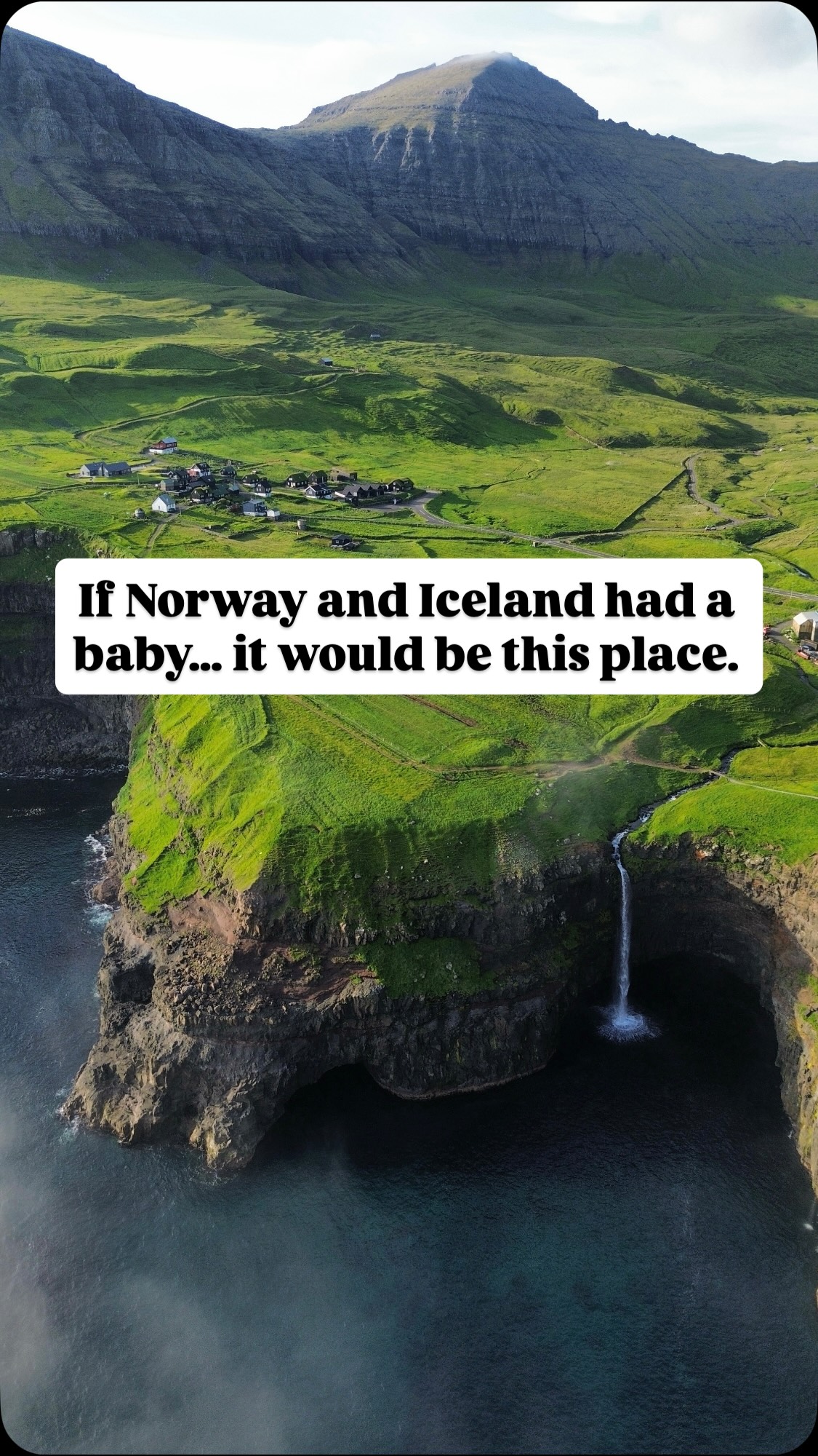 Gásadalur & Múlafossur: Faroe Islands' Dramatic Scenery