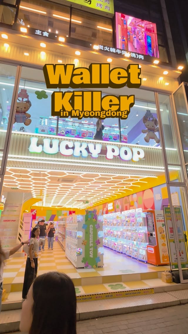 Myeongdong's Lucky Pop Claw Machine and Gacha Arcade