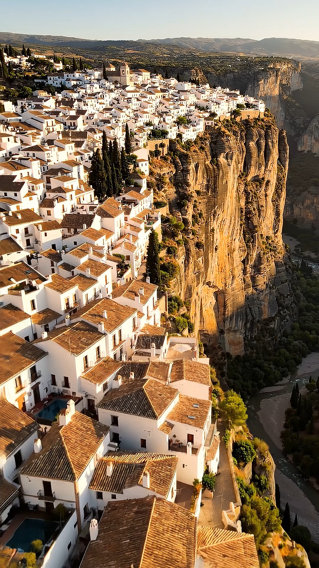 Ronda: A Cinematic Andalusian Gem