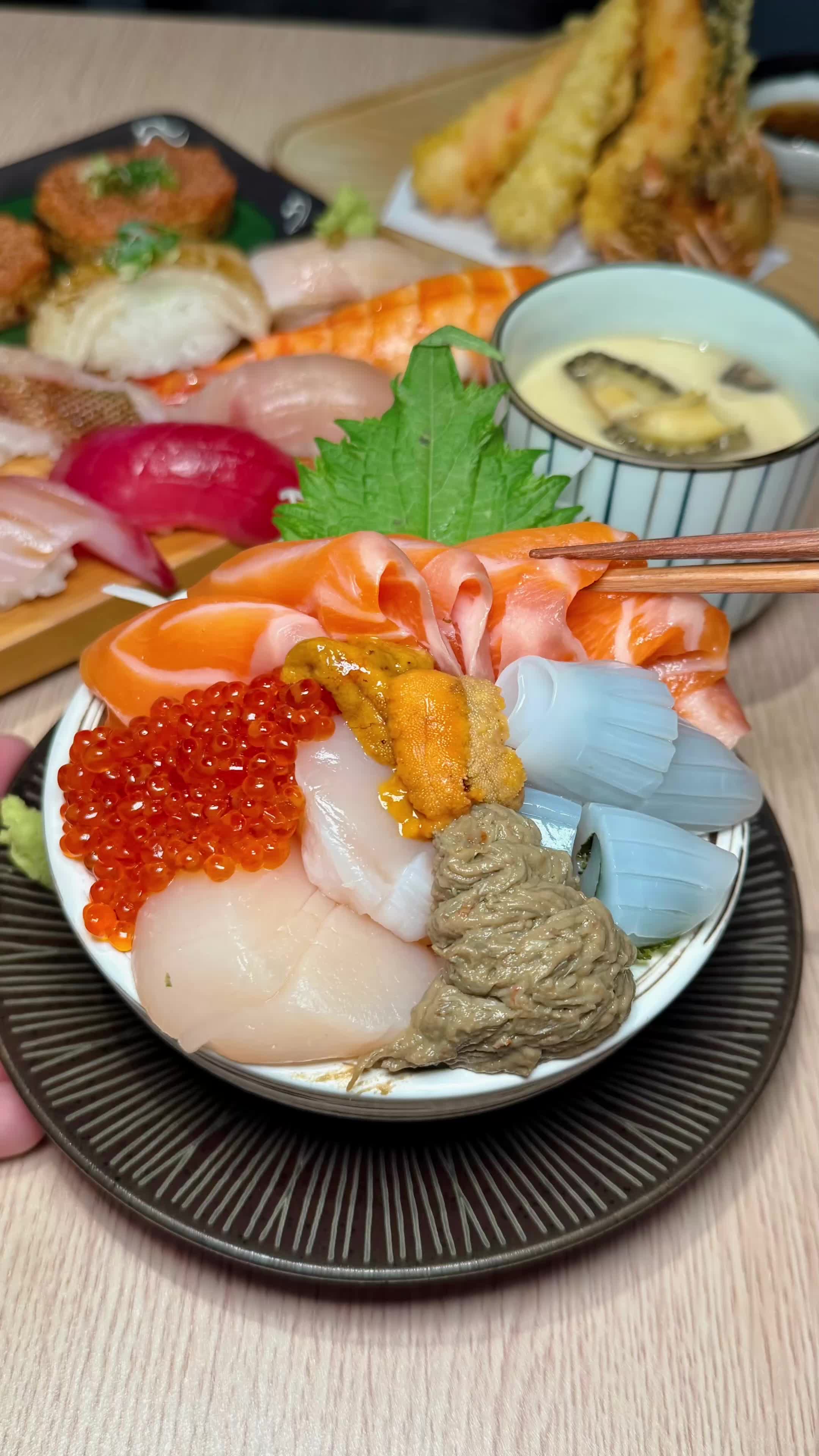 Kaohsiung Sushi Restaurant Features Fresh Sashimi