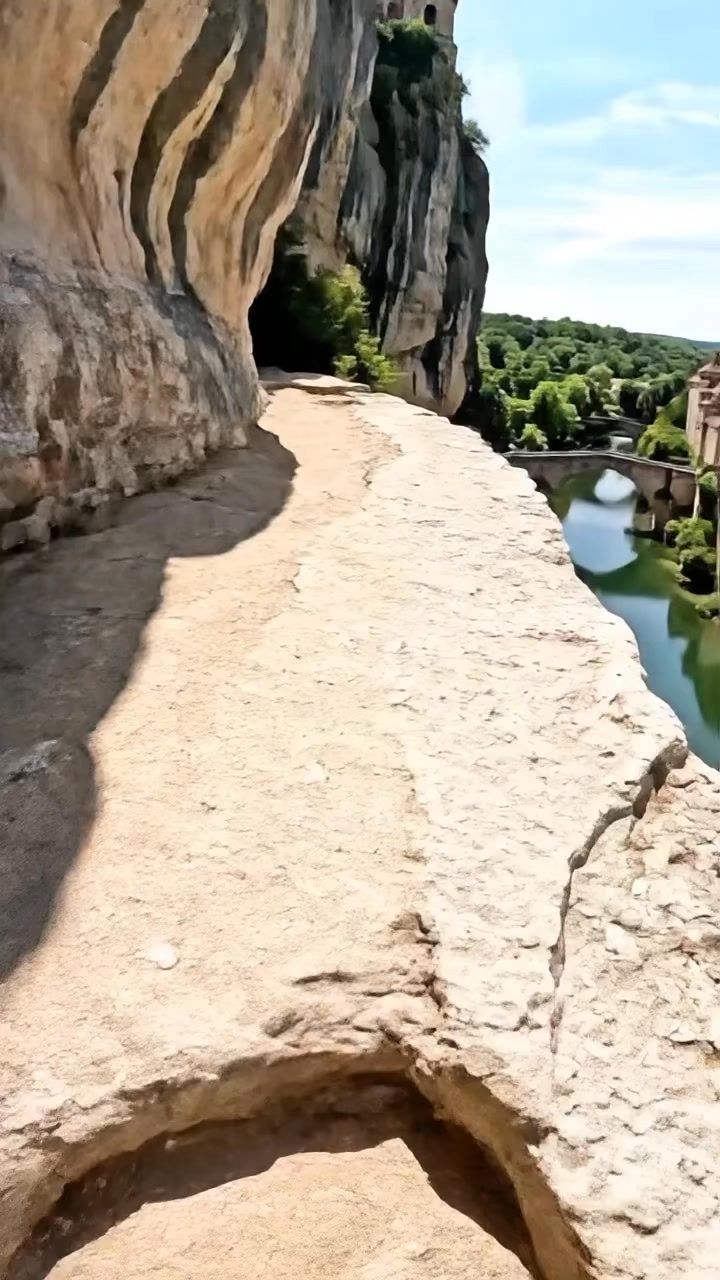 1 Places in Carennac