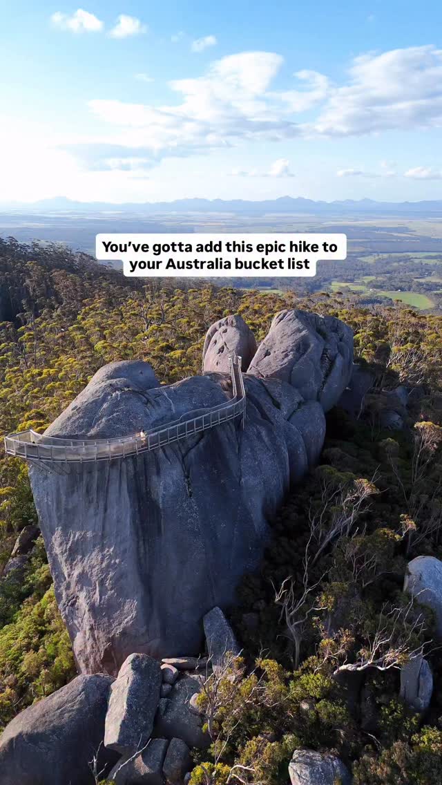 Western Australia's Granite Rock Skywalk Hikes