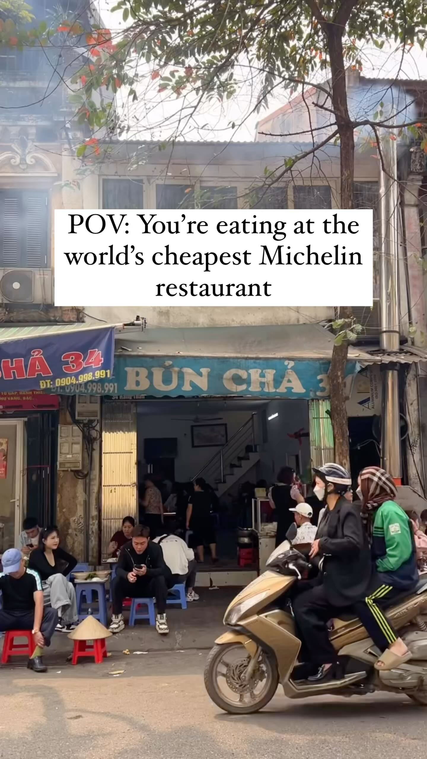 Michelin-Recognized Bún Chả at Tuyết