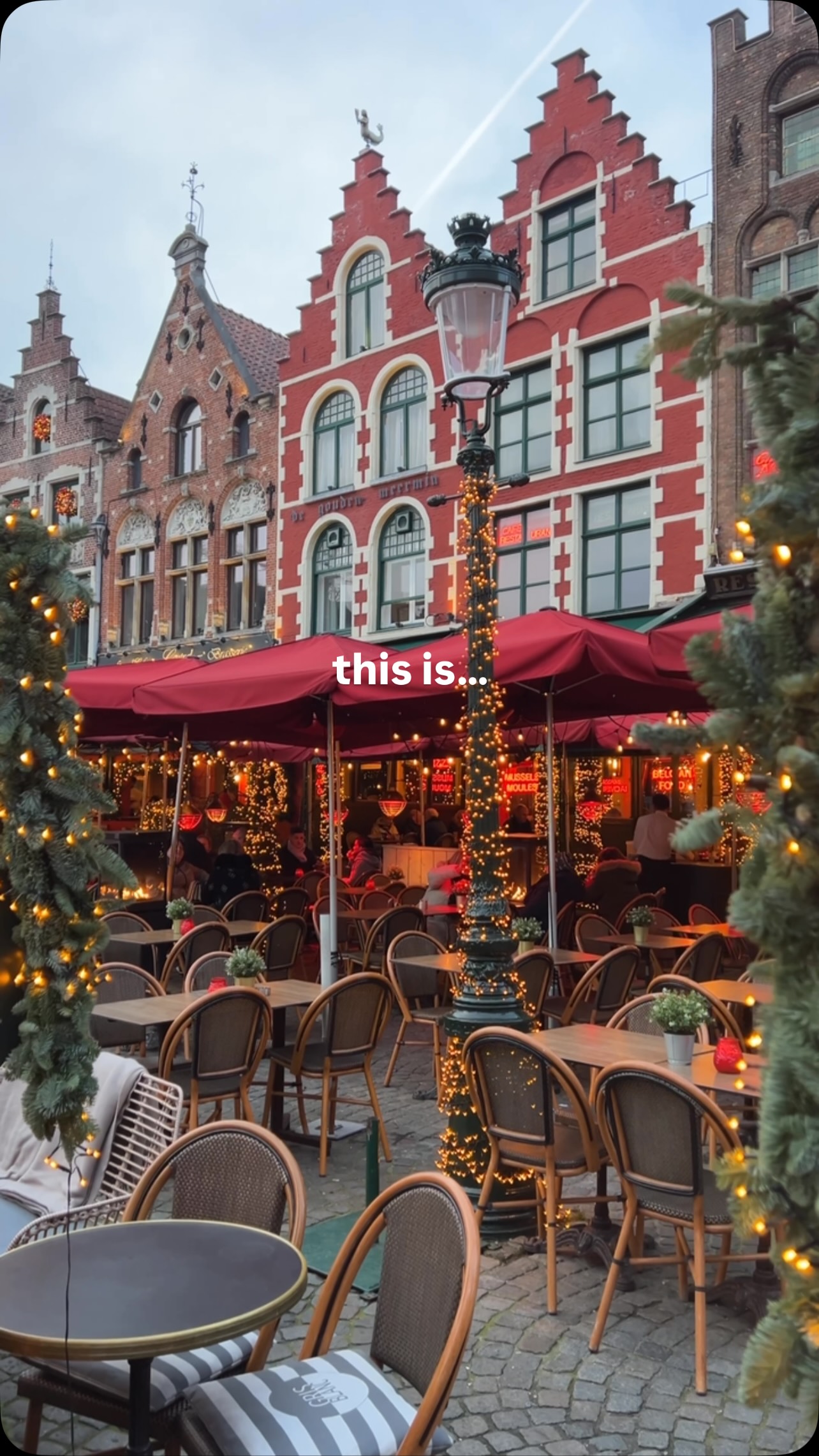 Bruges' Enchanting Christmas Market