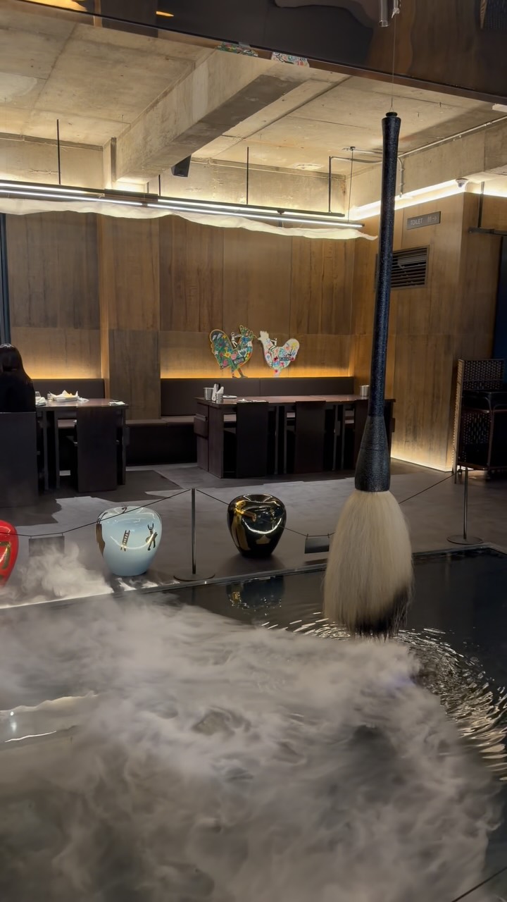 Kyochon Pilbang: A Fried Chicken Speakeasy