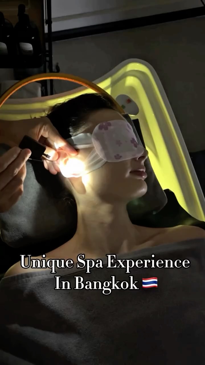 Bangkok Salon's Golden Ritual Spa Experience