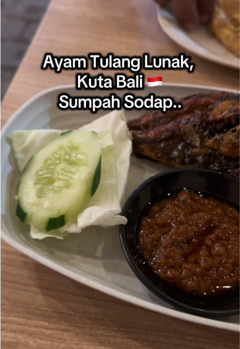 Bali Restaurants: Soft-Boned Chicken Featured