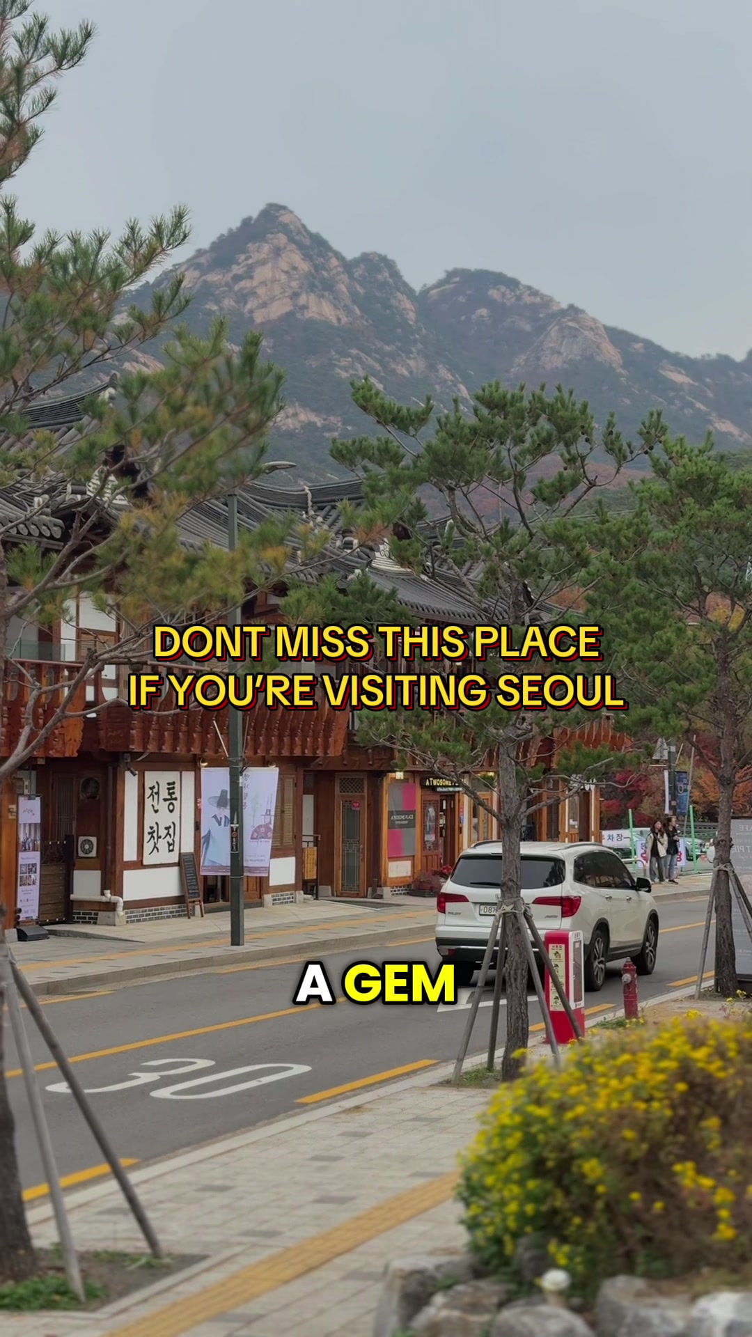 Discover Seoul's Hanok Villages and Mountain Views