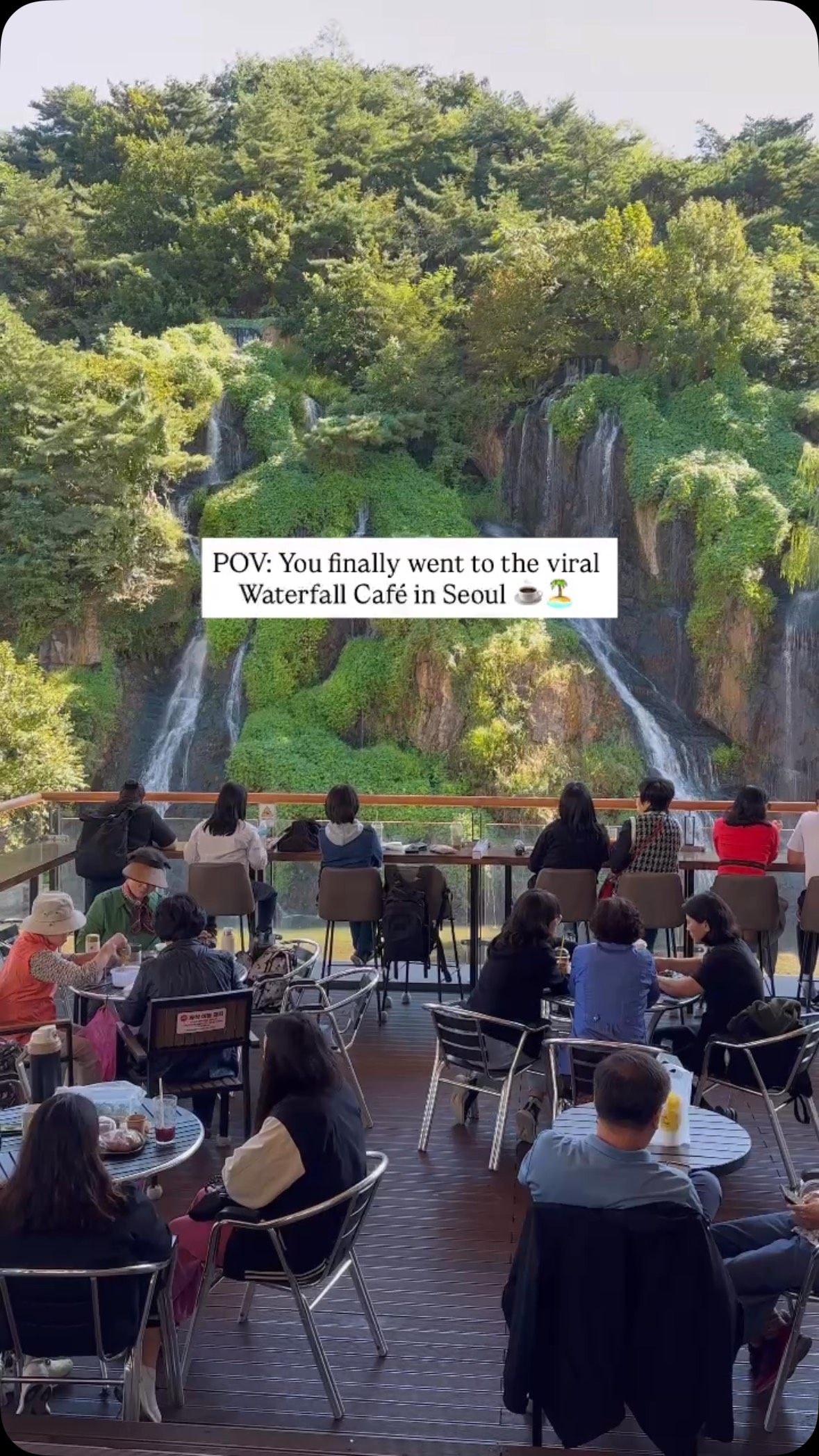 Seoul's Waterfall Cafe Is A Hidden Gem