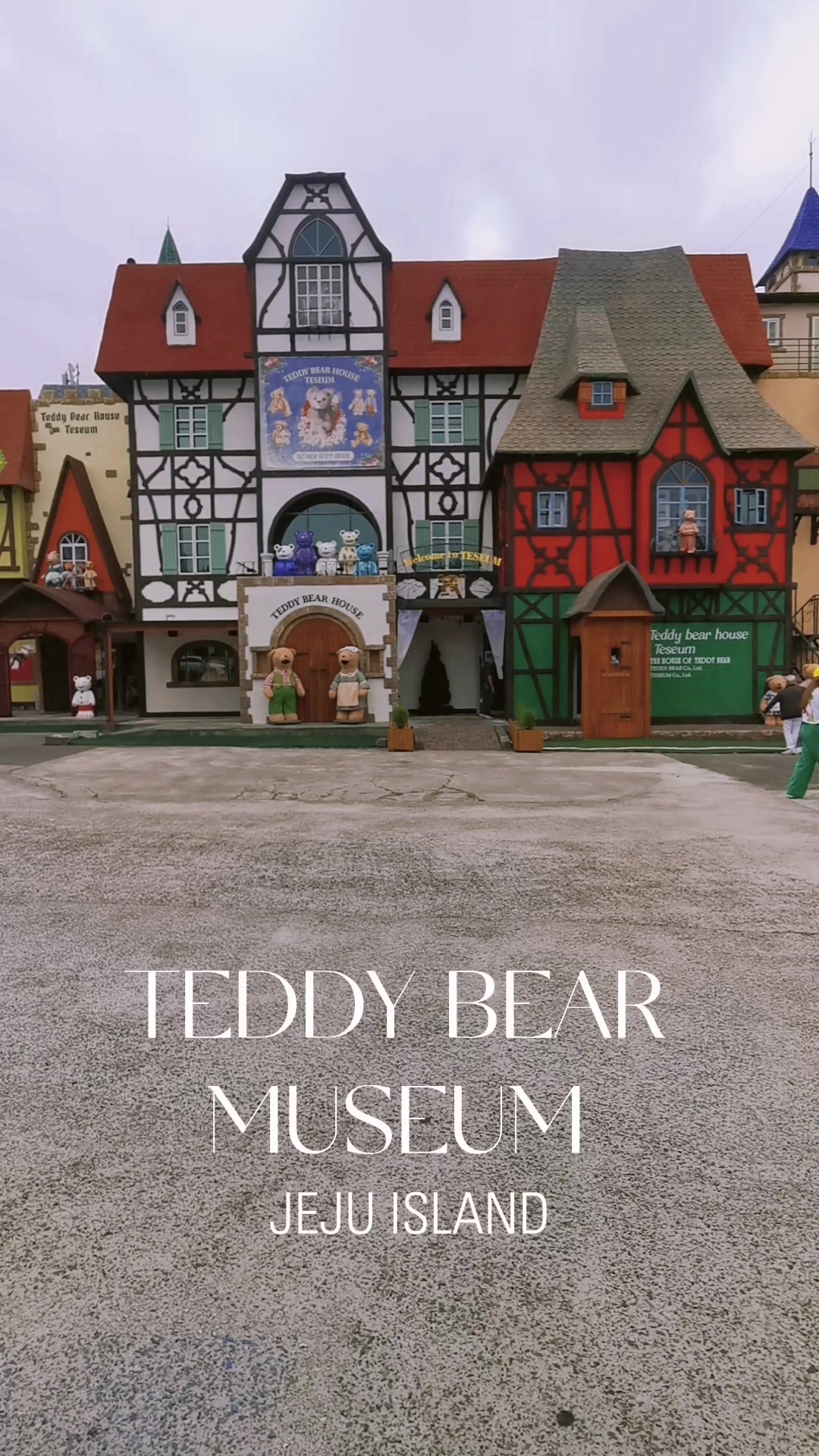 Teddy Bear Museum Showcases Adorable Attractions
