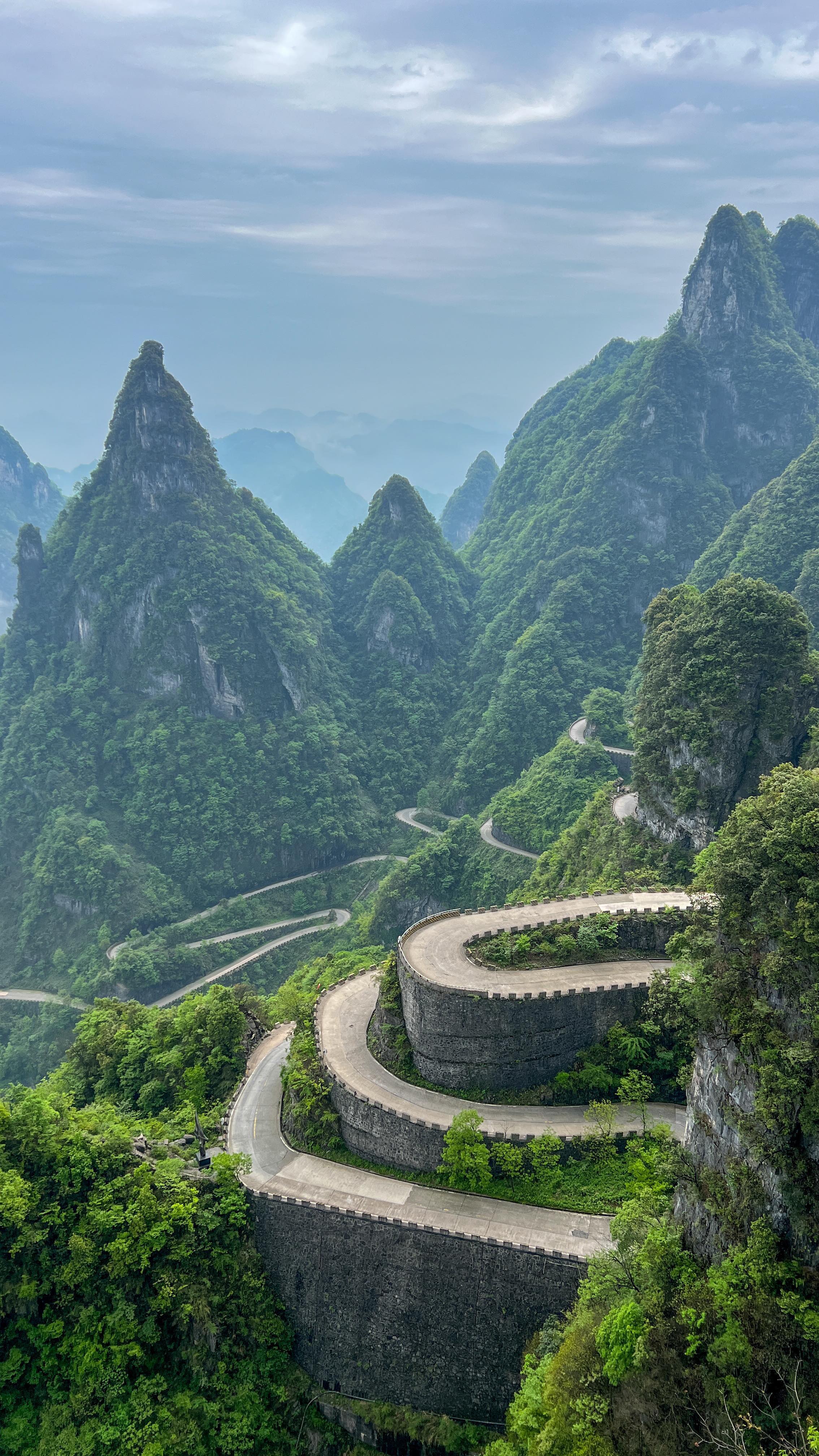 Zhangjiajie Travel Guide: Parks, Mountains, and Canyons