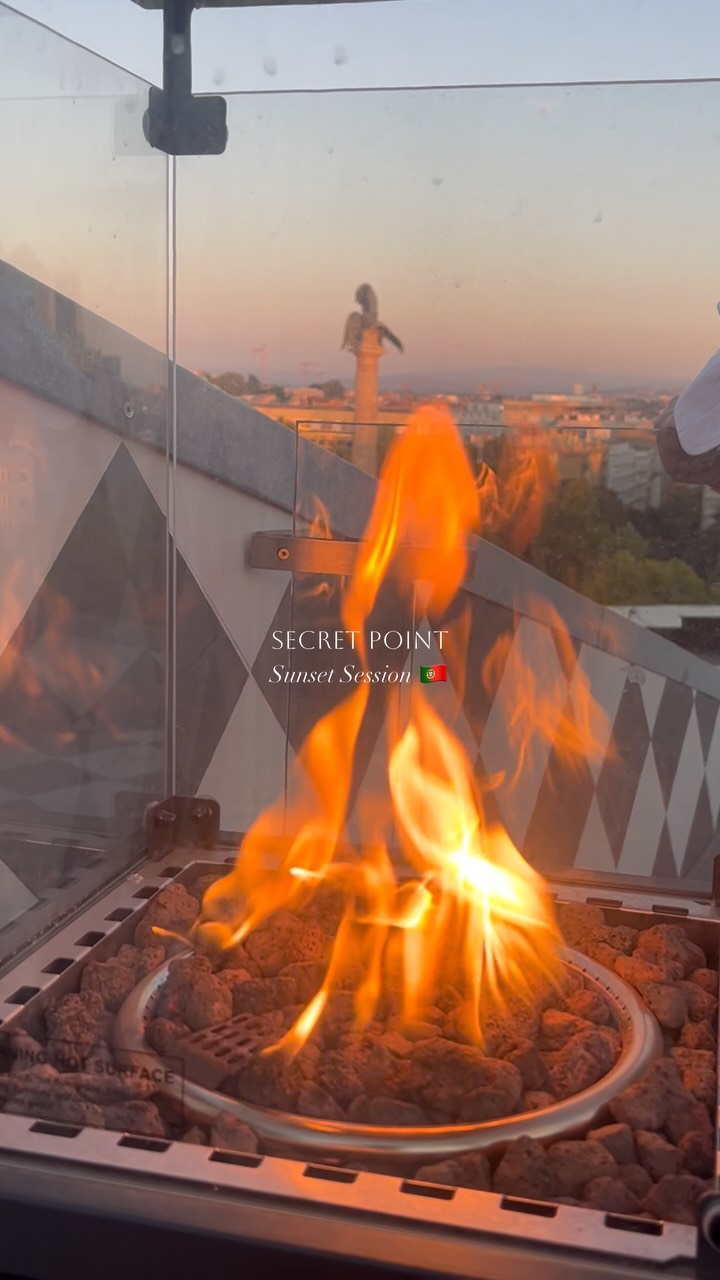 Porto's Casa da Música Offers Rooftop Sunset Views