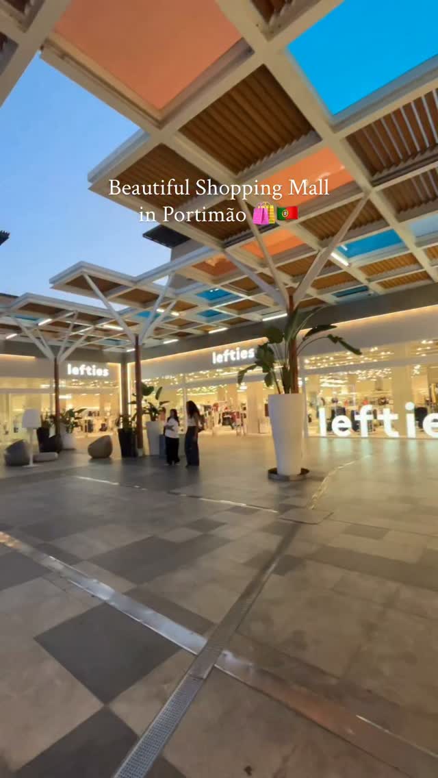 Retail Destinations For Beauty And Fashion