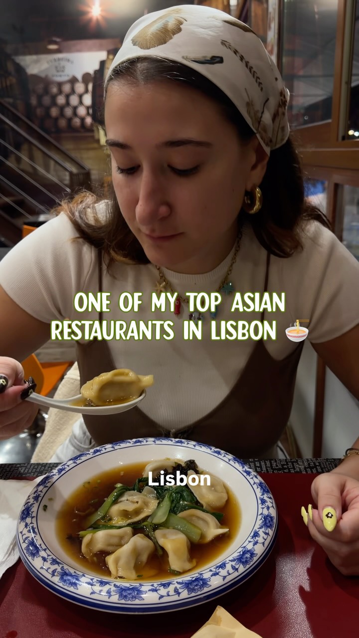 Asian Restaurant Specializing In Fresh Noodles