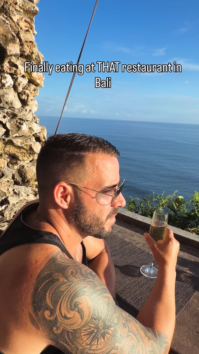 1 Bars in Bali