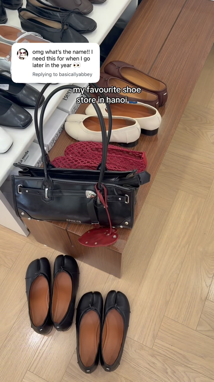 Hanoi Woman's Favorite Shoe Shop