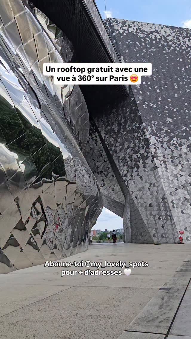 Paris Rooftop Offers Panoramic Views