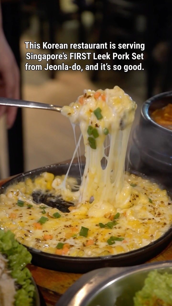 Korean Restaurant Features New Leek Pork Set