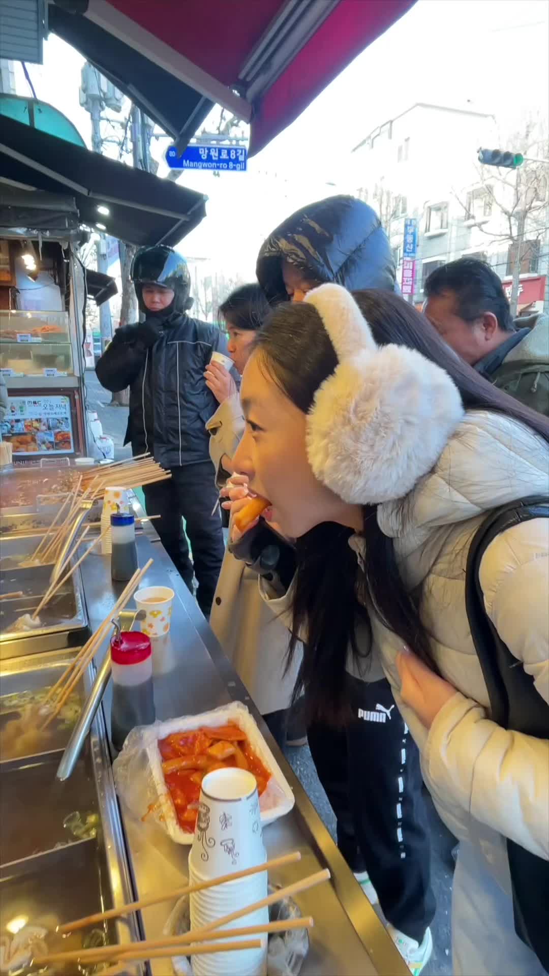 Seoul's Mangwon Market Food Tour