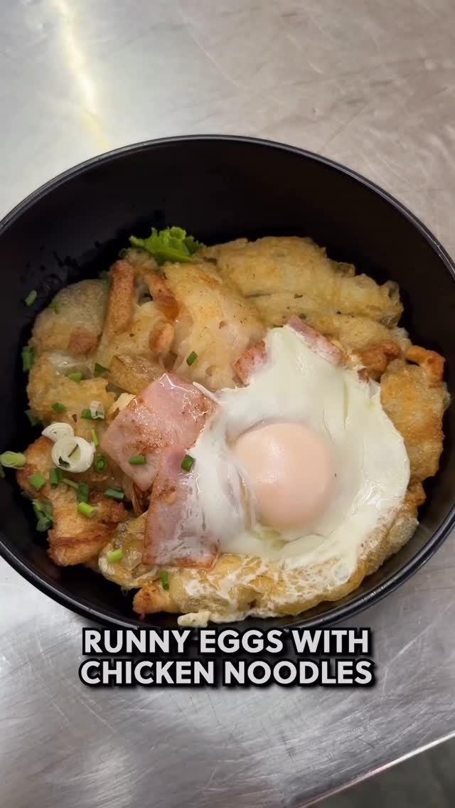 Bangkok's Beloved Fried Kway Teow
