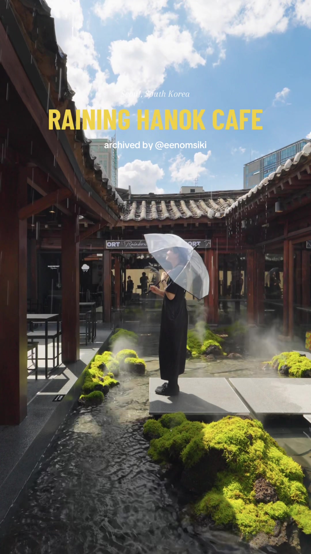 Hanok Village Cafe Features Artificial Rain and Rainbows