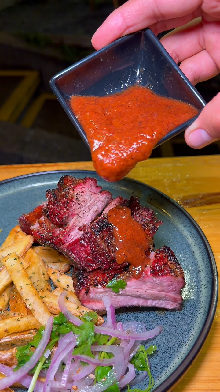 Llama Bravas: Traditional Llanero-Style Meats