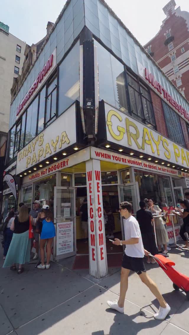 Iconic NYC Hot Dog Stand's Enduring Appeal