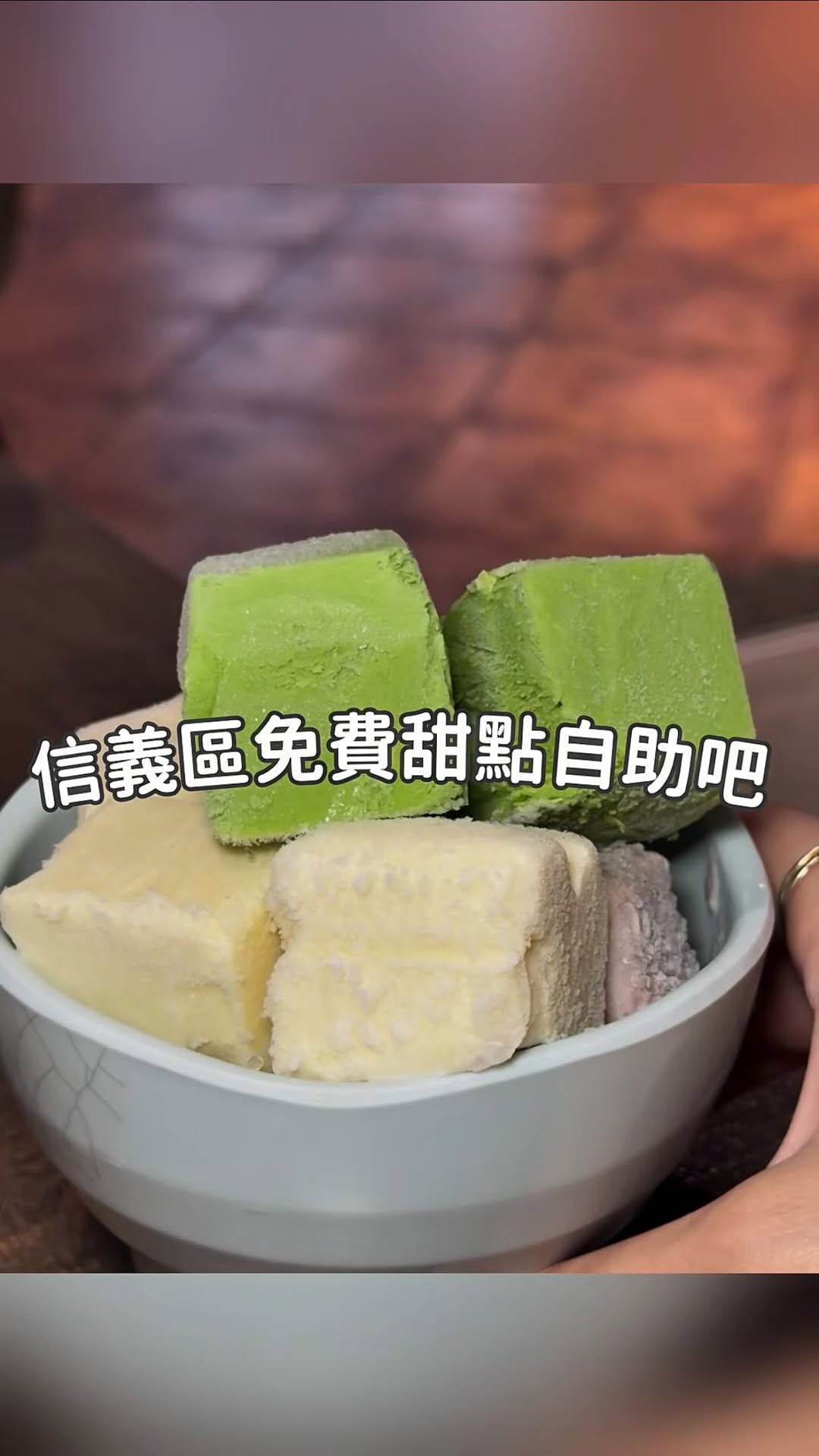Hot Pot With Award-Winning Broth And Dessert Buffet