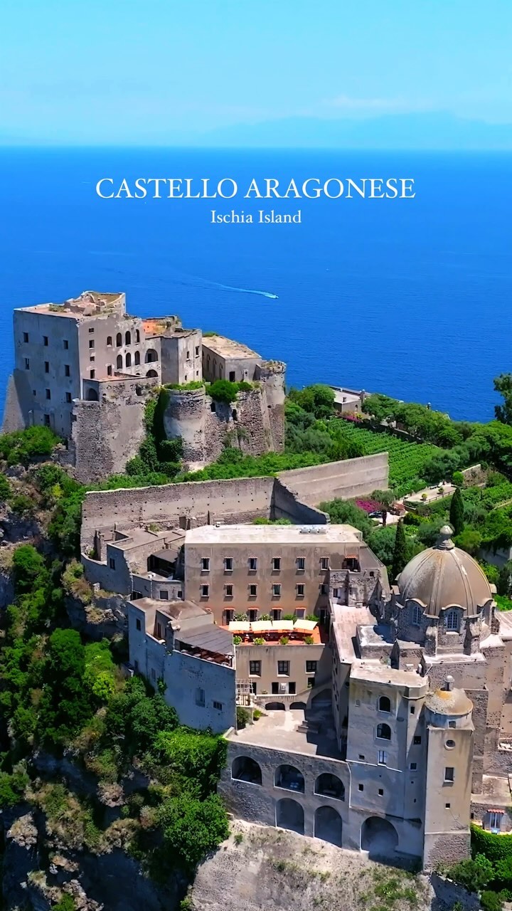 2 Landmarks in Campania