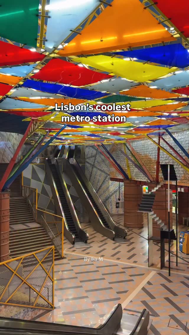 Olaias Metro Station