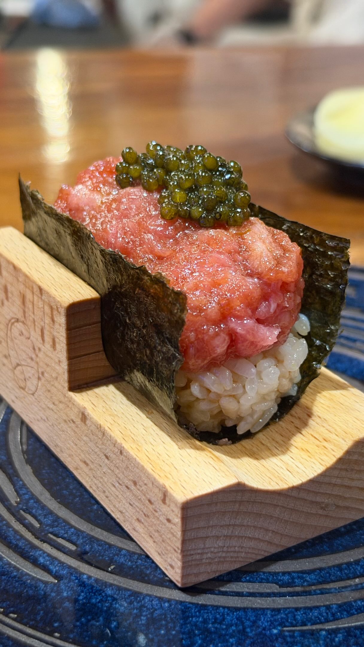 Sushi Handroll Bar Offers Fresh, Made-to-Order Rolls