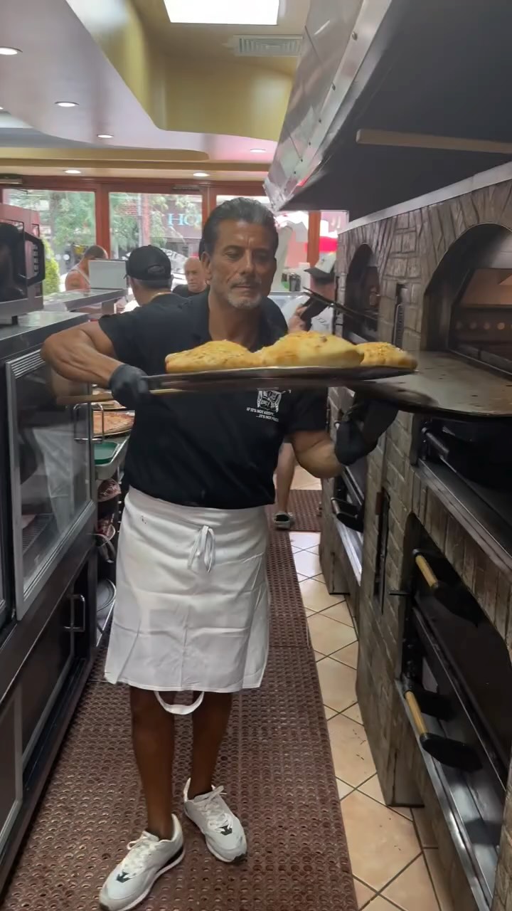 Krispy Pizza: A Savory Destination