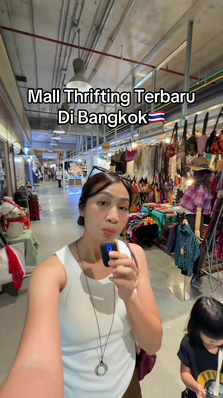 Bangkok Mall Thrifting Finds