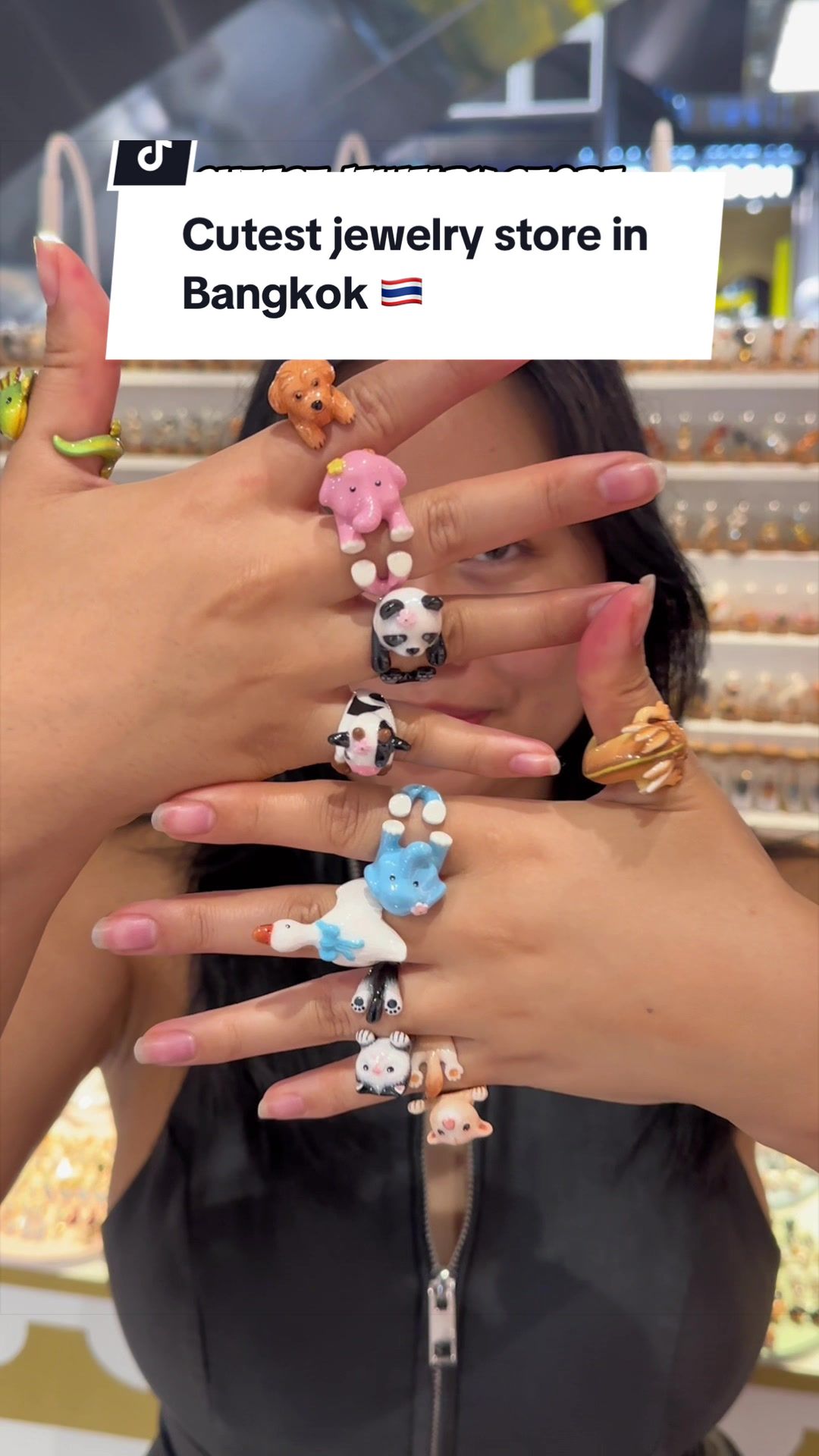 Bangkok Jewelry Store Features Adorable Animal Designs