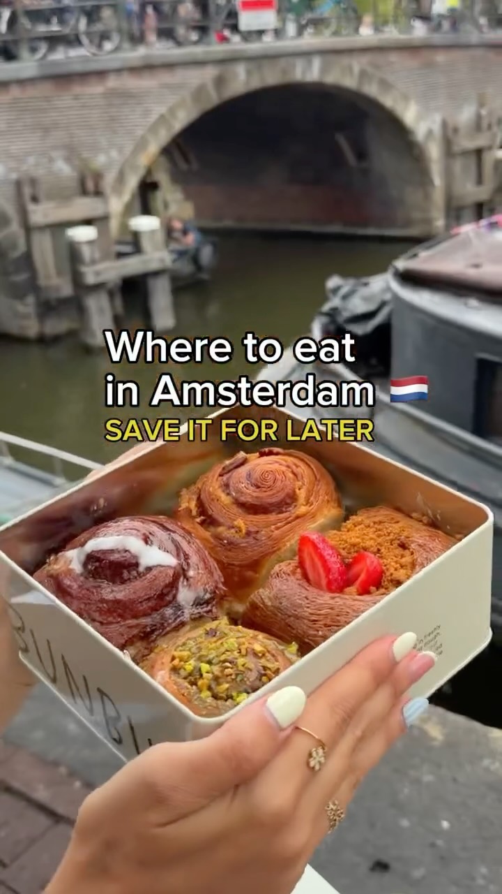 Amsterdam Bakery Features Croissant Buns