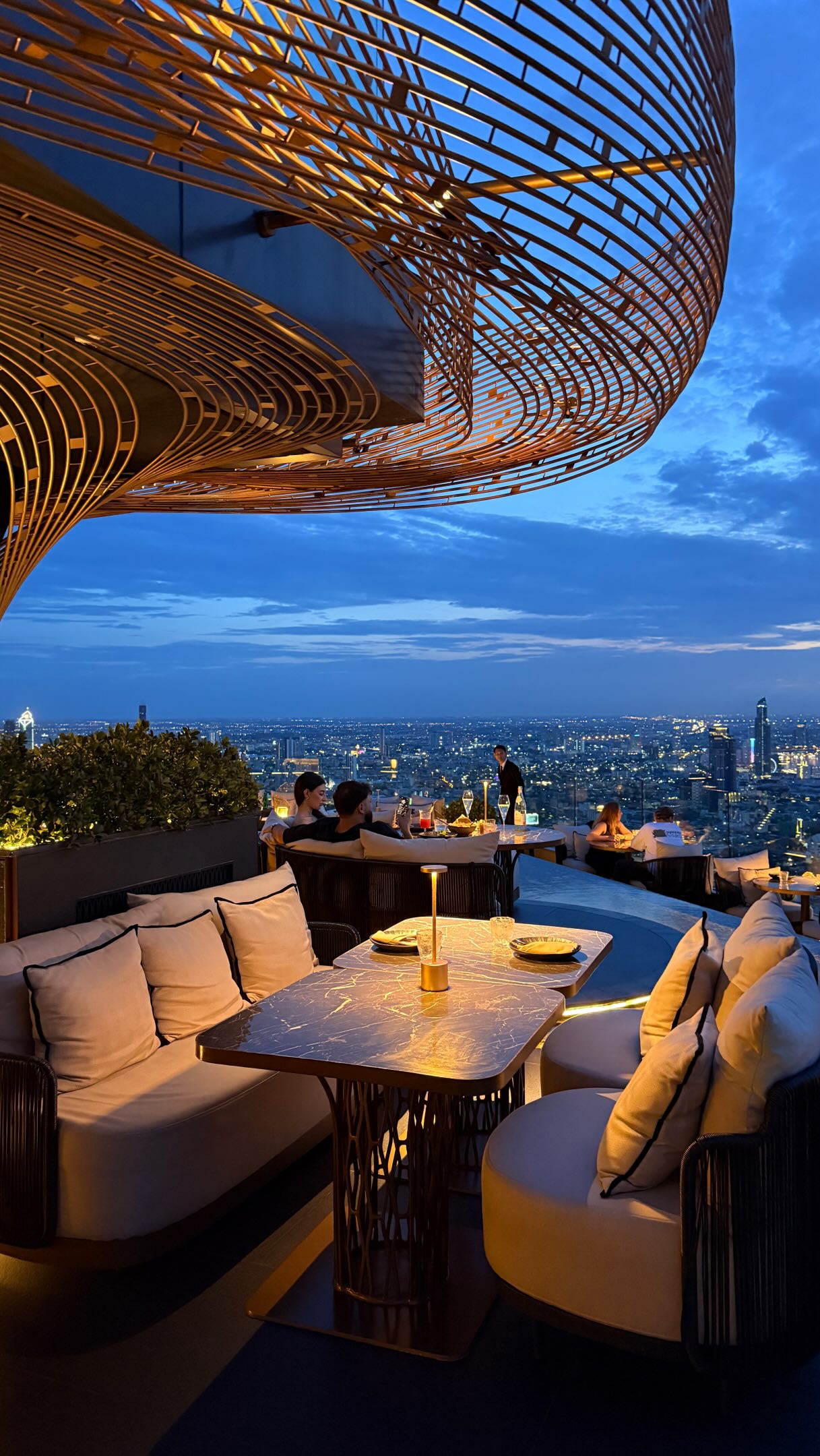 Le Du Kaan Restaurant Highlights