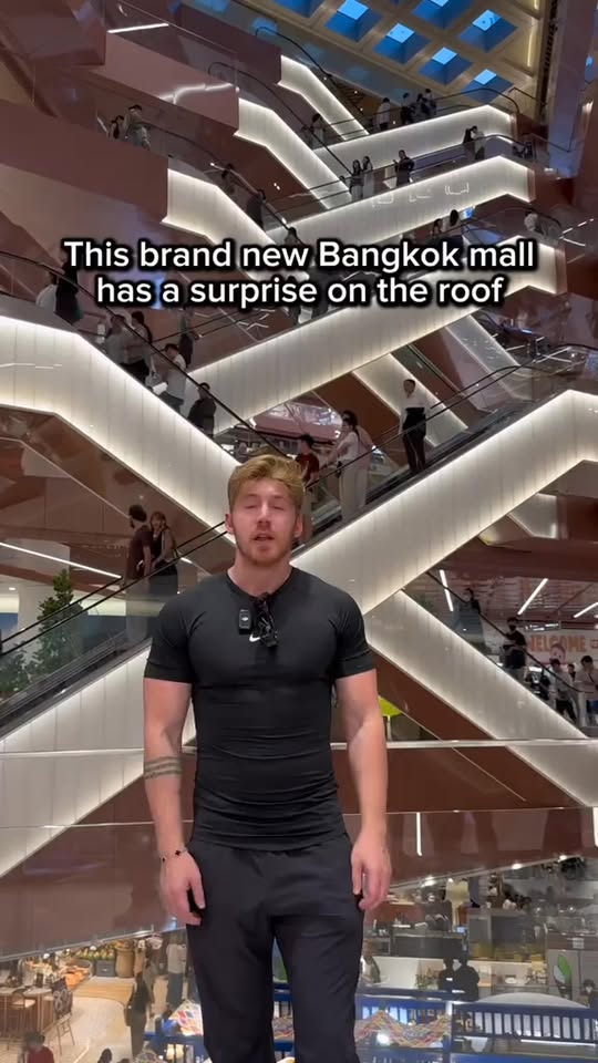 Bangkok's New Dusit Central Park Boasts Largest Rooftop Park