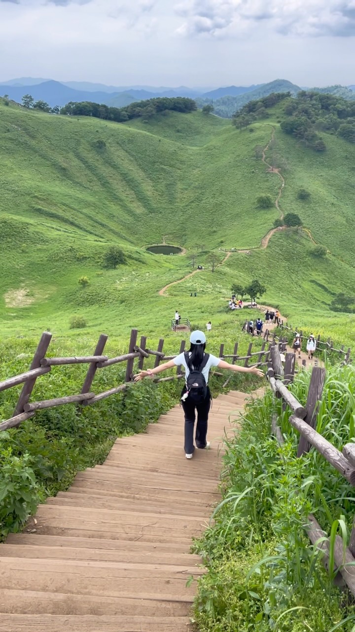 Hiking Mindungsan: From Station to Summit Views