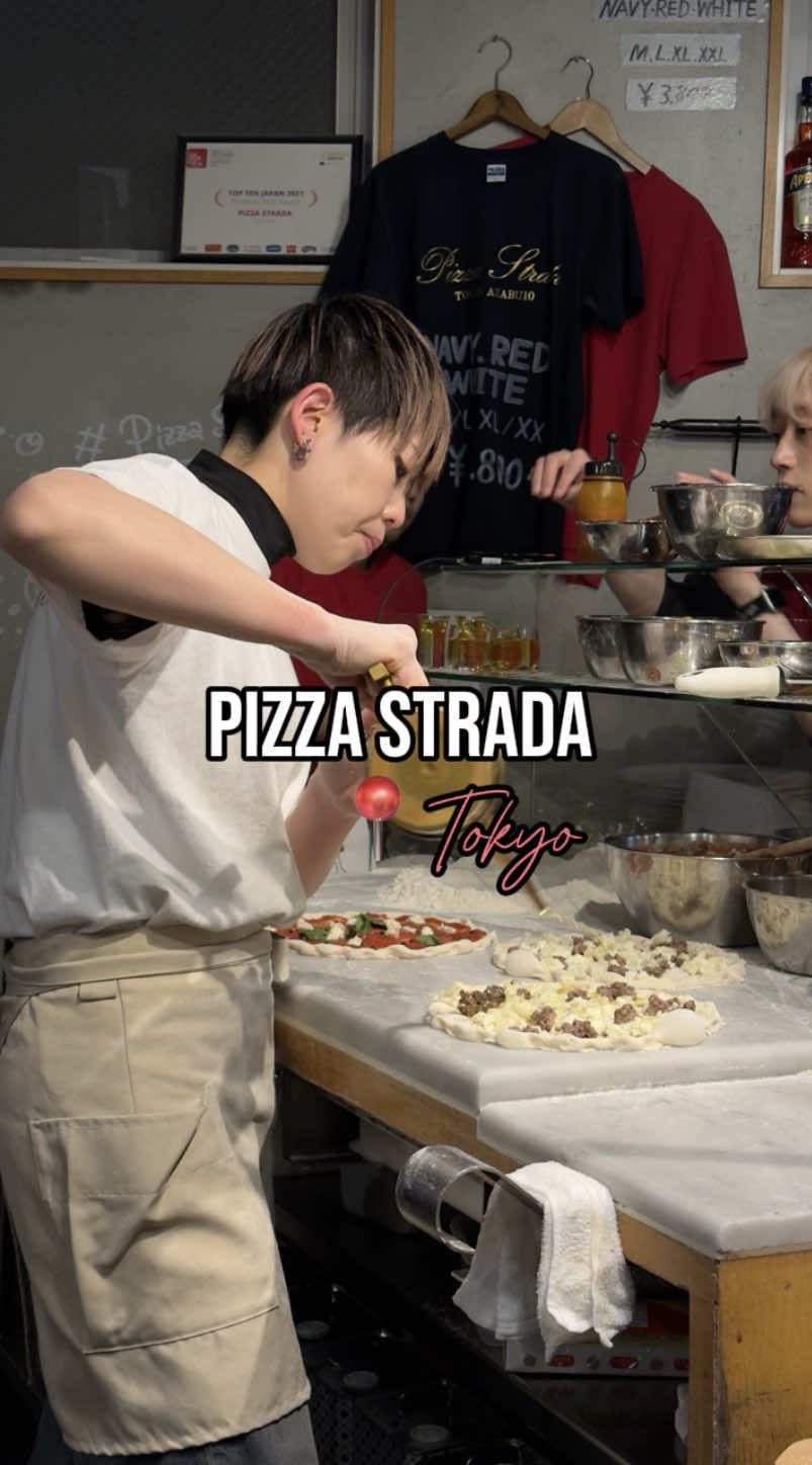 Tokyo Pizzeria Serves Wood-Fired Pizzas