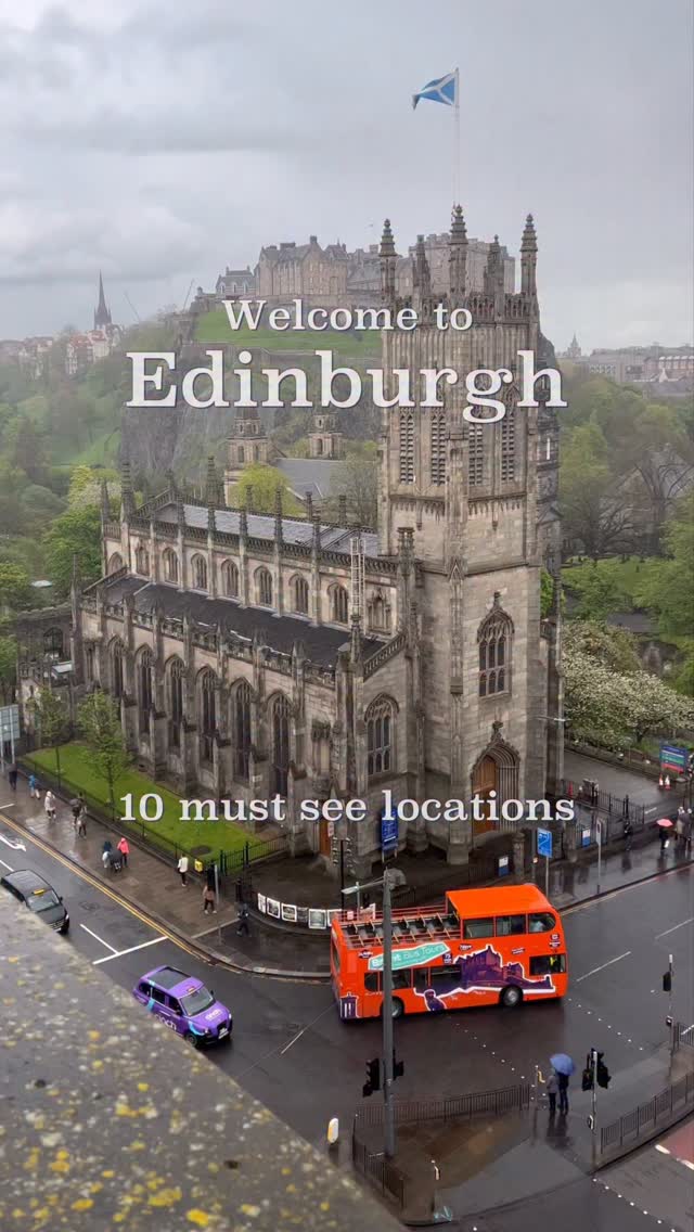 12 Landmarks in Edinburgh