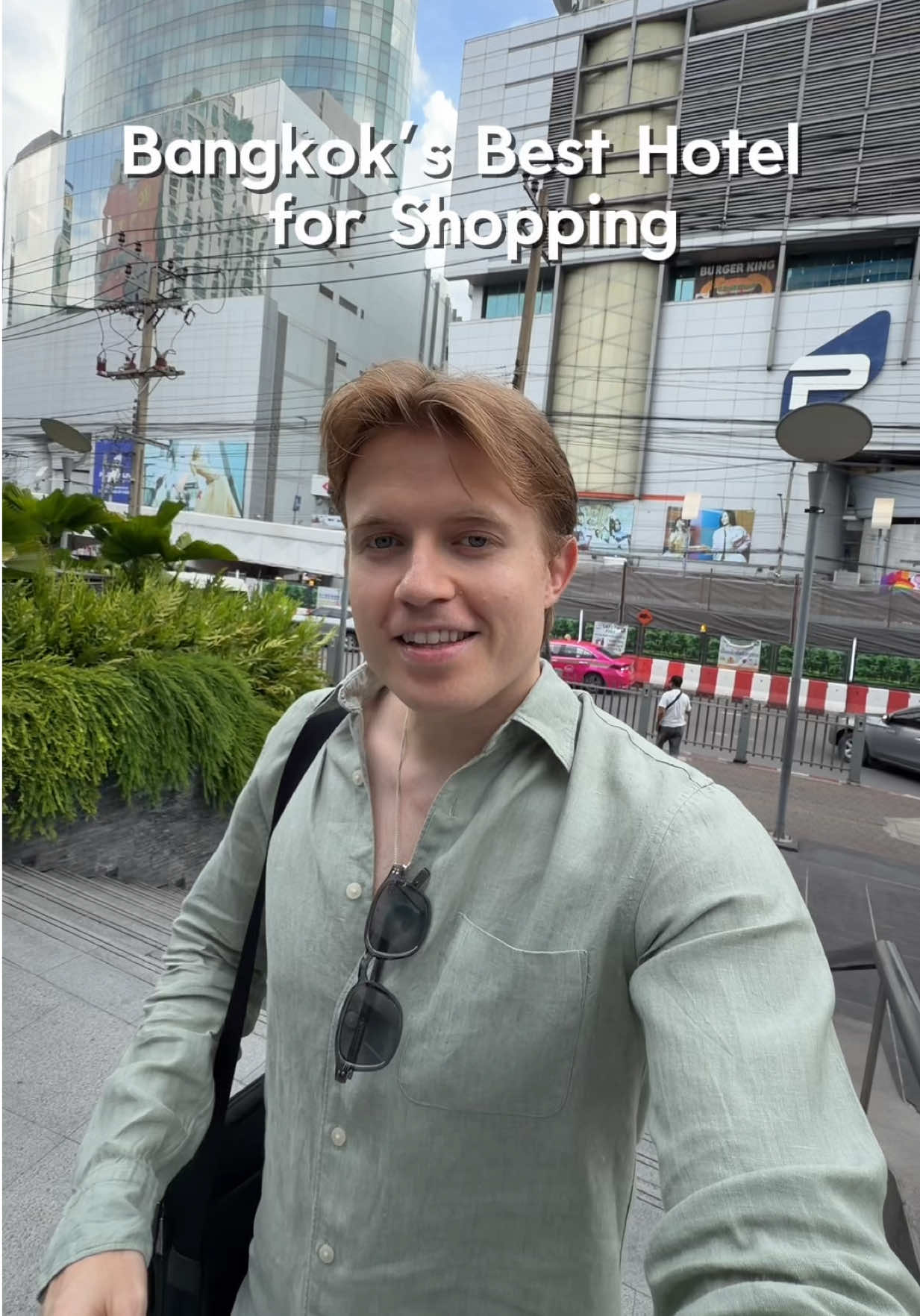 Bangkok Hotel Near Major Shopping Destinations