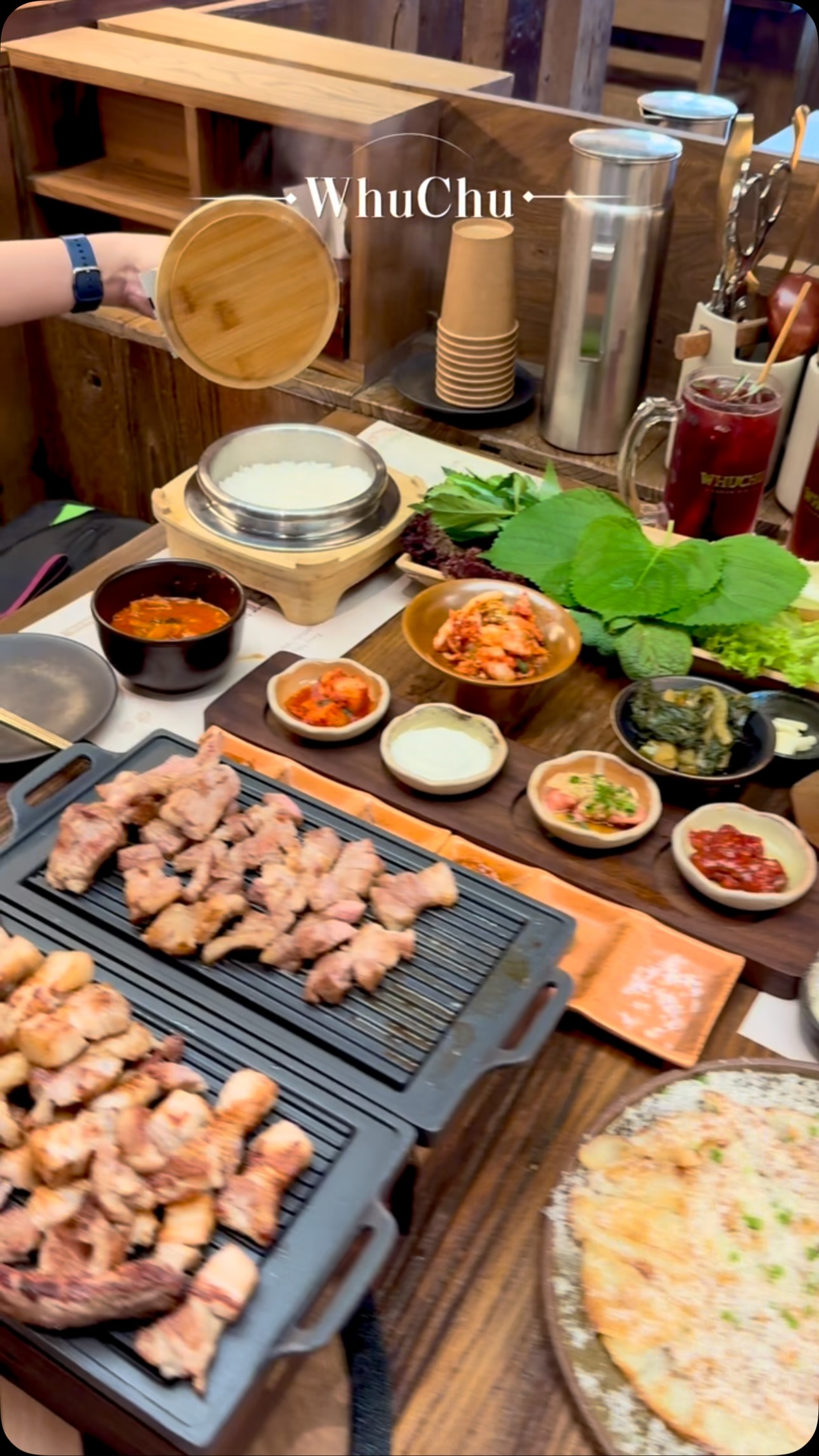 Korean Dining Restaurant With Himalayan Salt Aging