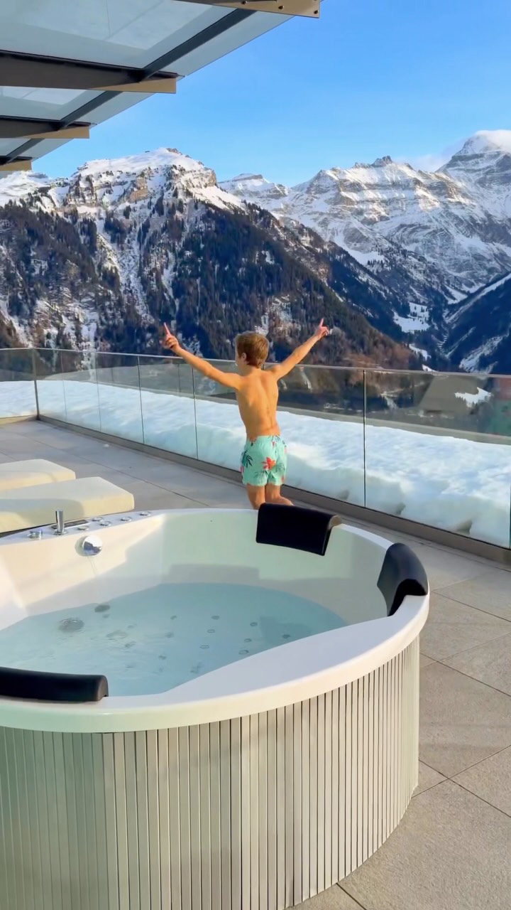 Märchenhotel Braunwald: A Family Winter Wonderland