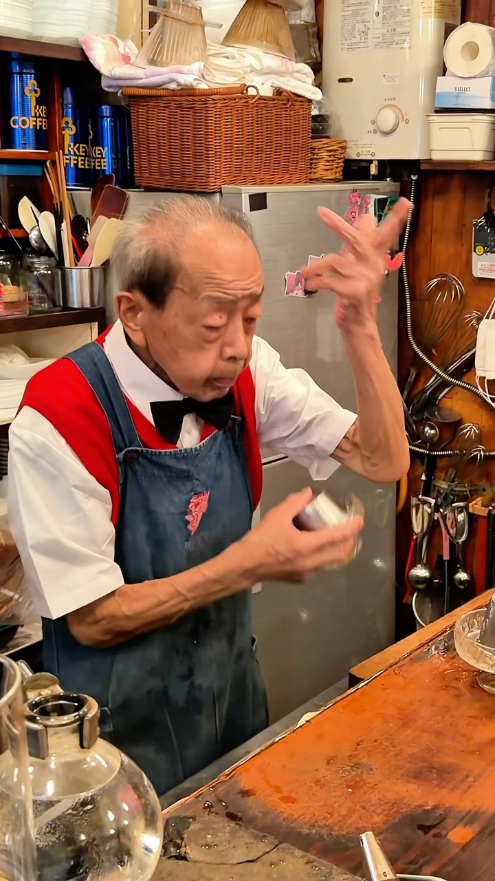 Six Beloved Old Shops in Japan